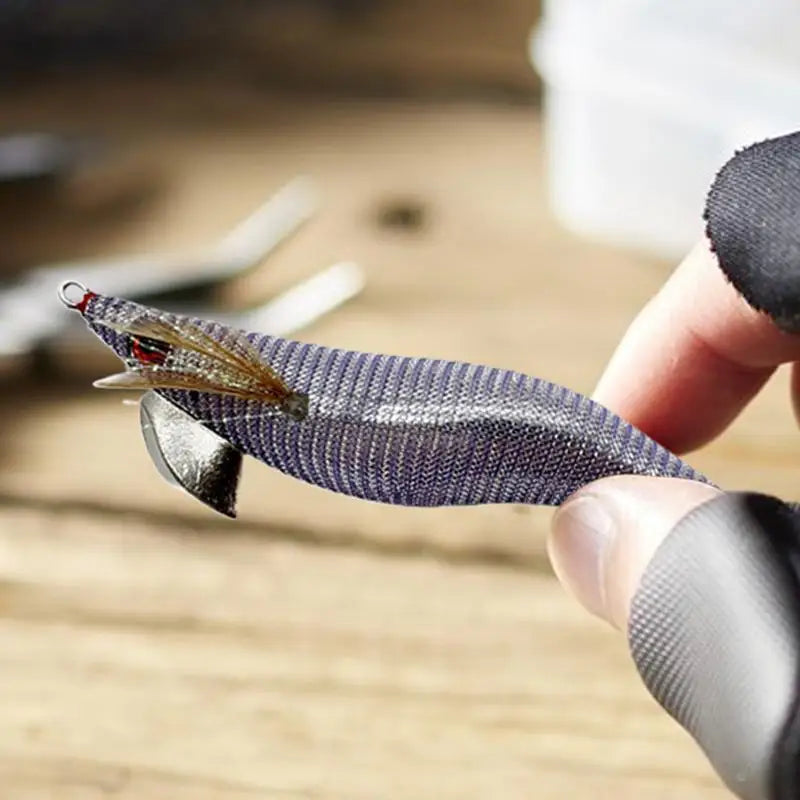 Wooden Shrimp Squid Hook Fluorescent Artificial Fishing Baits Realistic Simulation Fish Luring Tools For Sea Freshwater